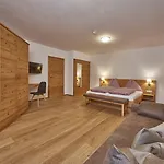 Daire Berg- & Seeblick Pfefferbauer Zell am See
