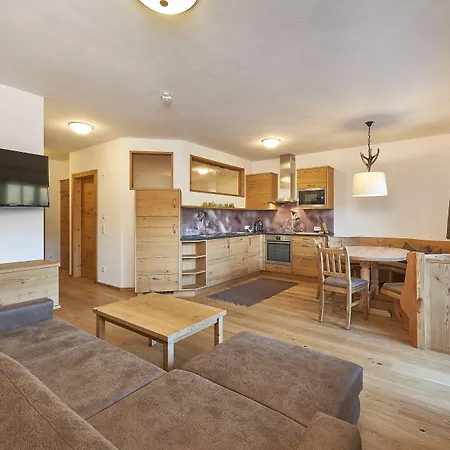 Berg- & Seeblick Pfefferbauer Appartement Zell am See