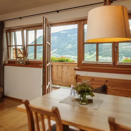 Berg- & Seeblick Pfefferbauer Apartament