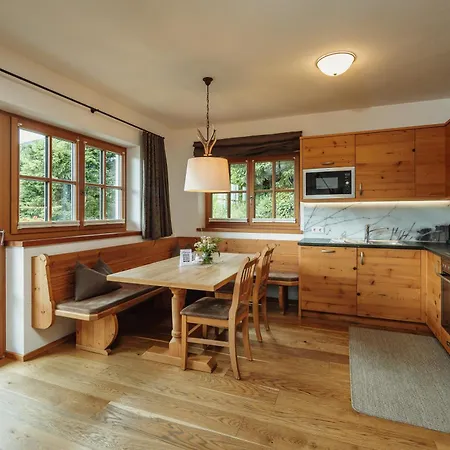 Berg- & Seeblick Pfefferbauer アパート *