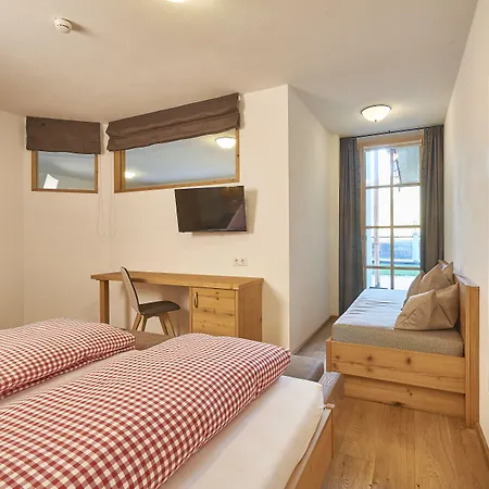 Berg-&seeblick Pfefferbauer *